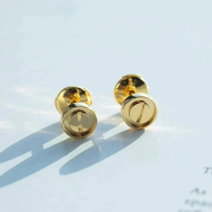 [⭐Shinejoy]LOVE ピアス ゴールド 10MM