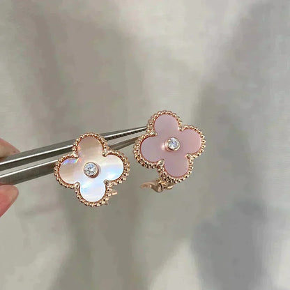 [⭐Shinejoy]CLOVER MEDIUM 1 MOTIFS  PINK MOP DIAMOND EARRINGS