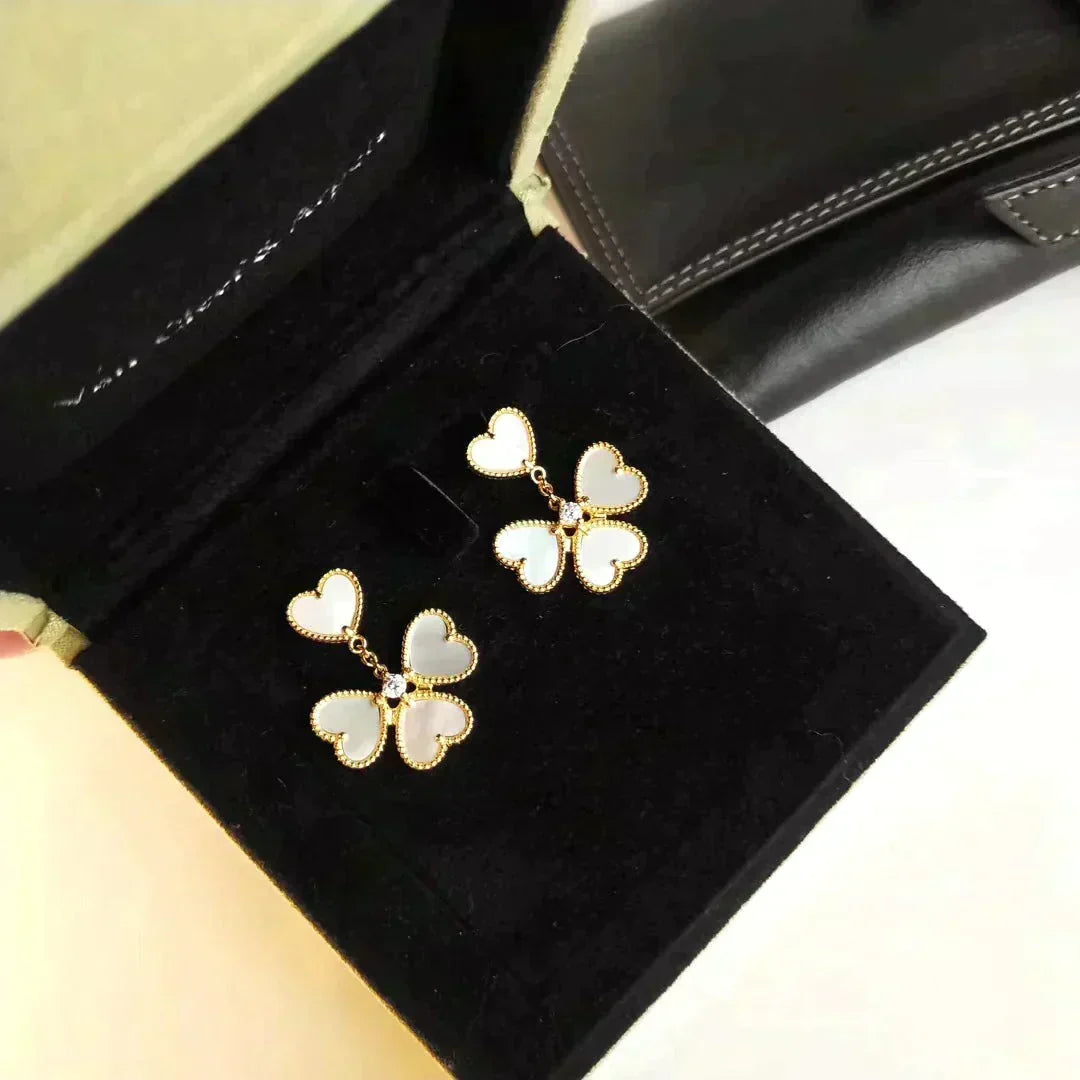 [⭐Shinejoy]CLOVER SWEET WHITE MOP EARRINGS