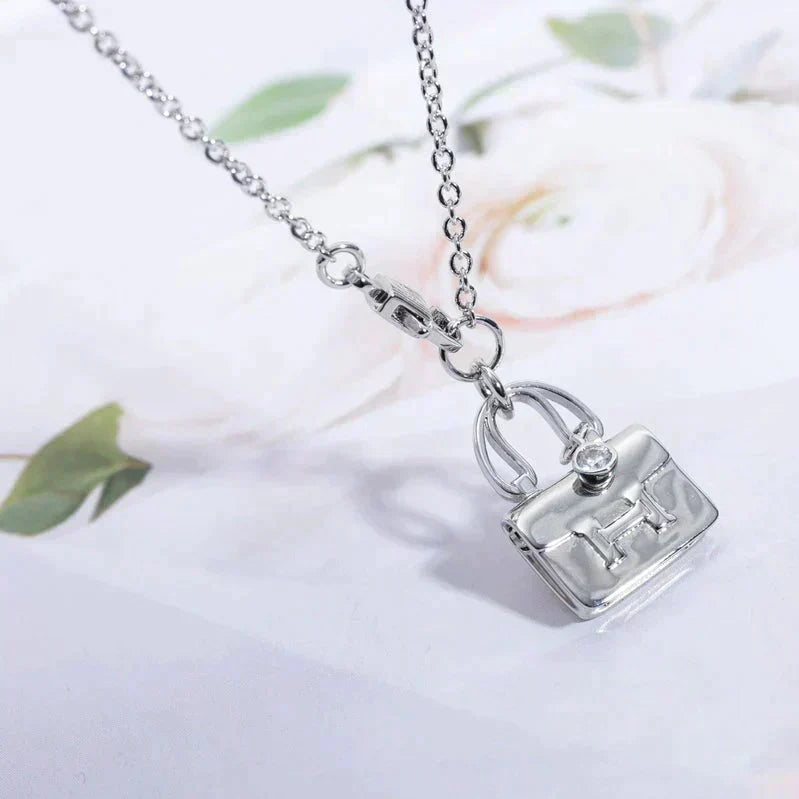 [⭐Shinejoy]AMULETTE PEDANT SILVER NECKLACE