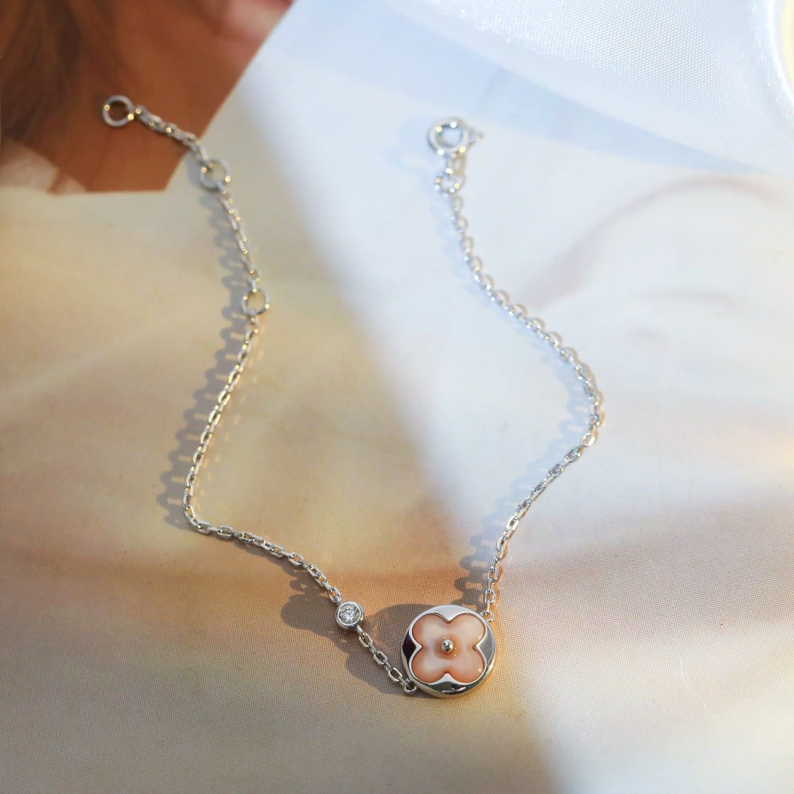 [⭐Shinejoy]SUN MOTIF PINK MOP SILVER BRACELET