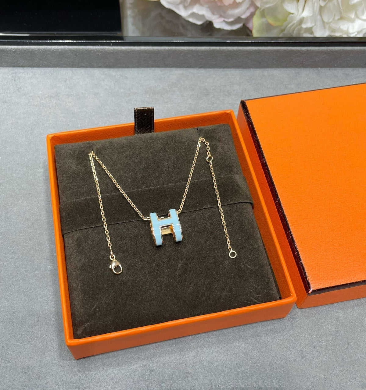 [⭐Shinejoy]POP H SKY BLUE NECKLACE