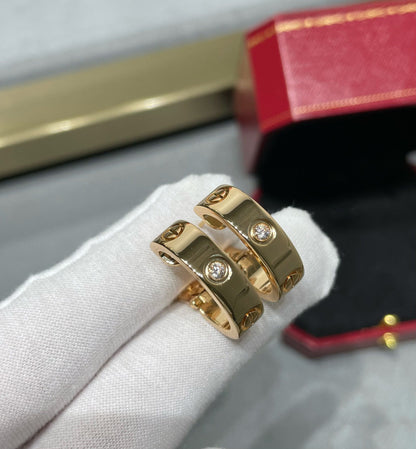 [⭐Shinejoy]LOVE 5.5MM 1粒ダイヤモンドピアス