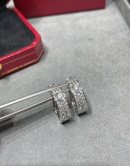 [⭐Shinejoy]LOVE 5.5MM ダイヤモンドパヴェピアス