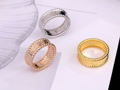 {
  "[⭐Shinejoy]PERLEE SIGNATURE RING": "[⭐Shinejoy]ペルレ シグネチャー リング"
}