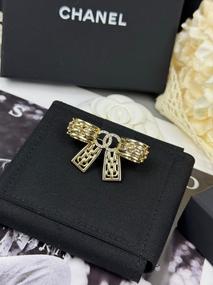 [⭐Shinejoy]25K Hollow Bow Brooch