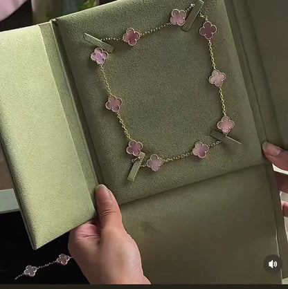 [⭐Shinejoy Jewellery] 10枚のクローバーデザインのピンクネックレス