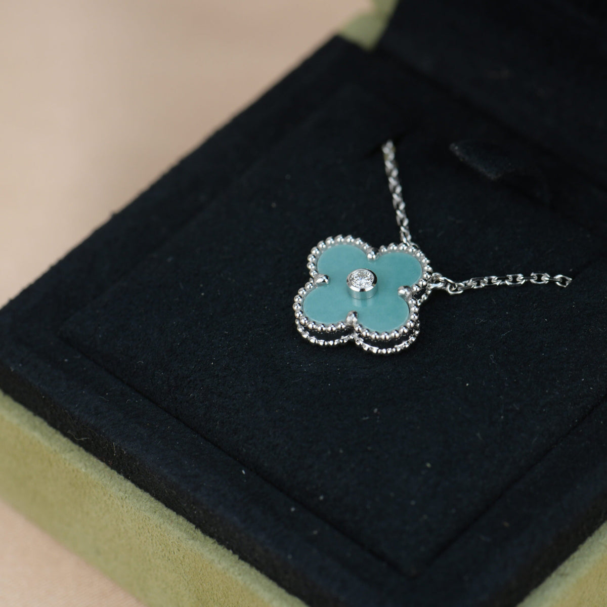 [⭐Shinejoy]CLOVER 15MM DIAMOND SVRES PORCELAIN  NECKLACE SILVER