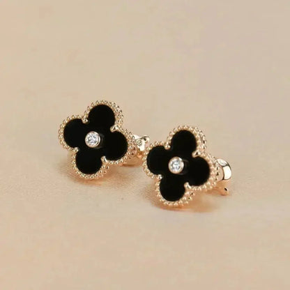 [⭐Shinejoy]クローバー ミディアム 1モチーフ オニキス ダイヤモンド ピアス