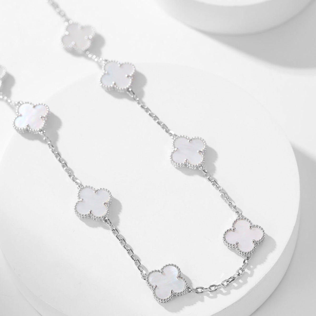 [⭐Shinejoy]CLOVER 10 MOTIFS WHITE MOTHER OF PEARL NECKLACE