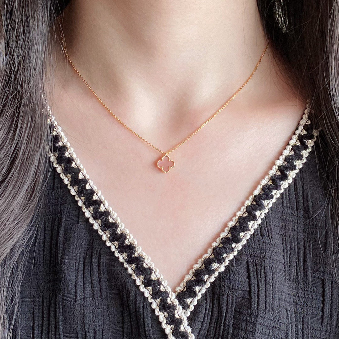 [⭐Shinejoy]CLOVER 15MM PINK MOTHER-OF-PEARL SINGLE FLOWER NECKLACE