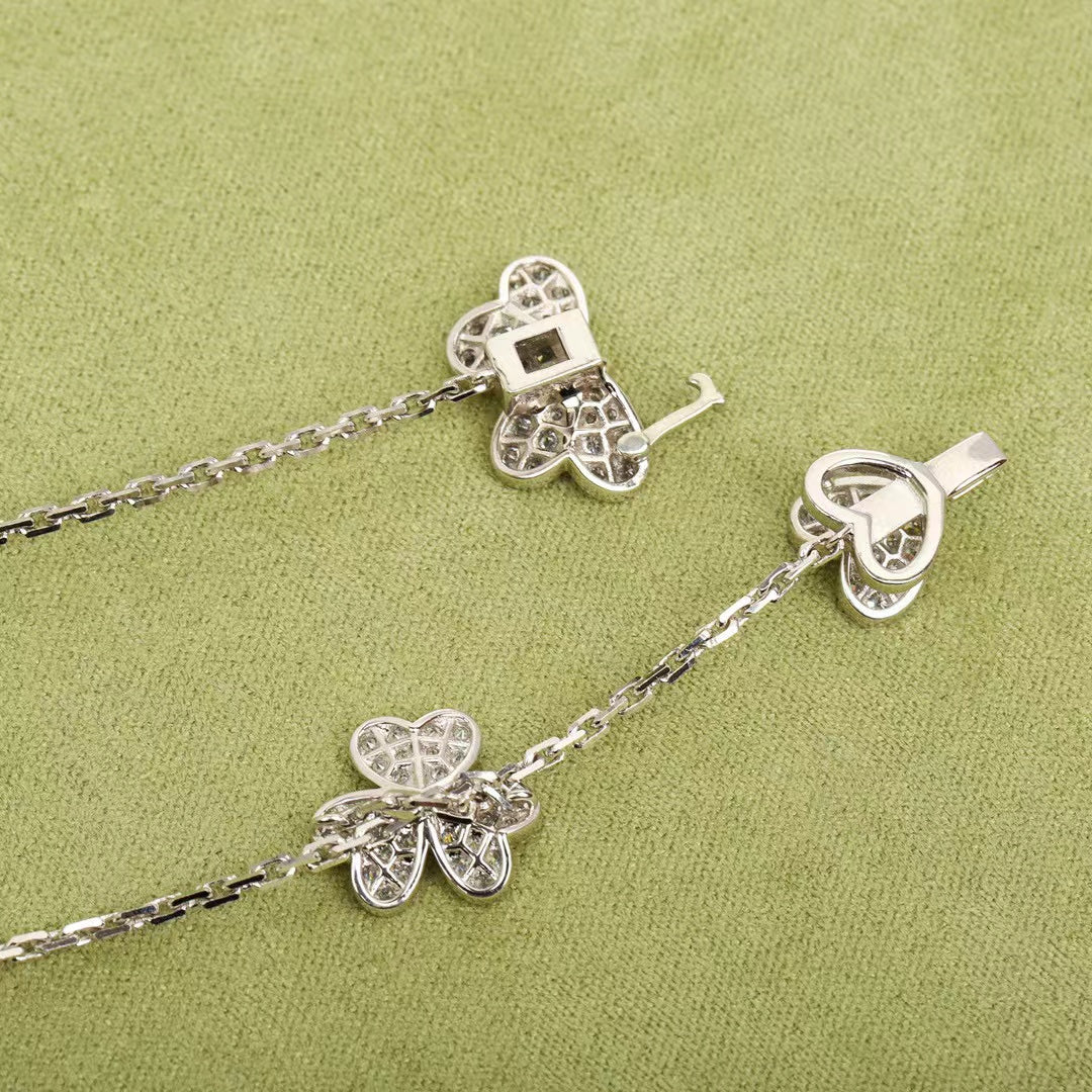 {
"⭐Shinejoy": "⭐Shinejoy",
"FRIVOLE SILVER 9 FLOWERS NECKLACE": "フリヴォル シルバー 9フラワー ネックレス"
}