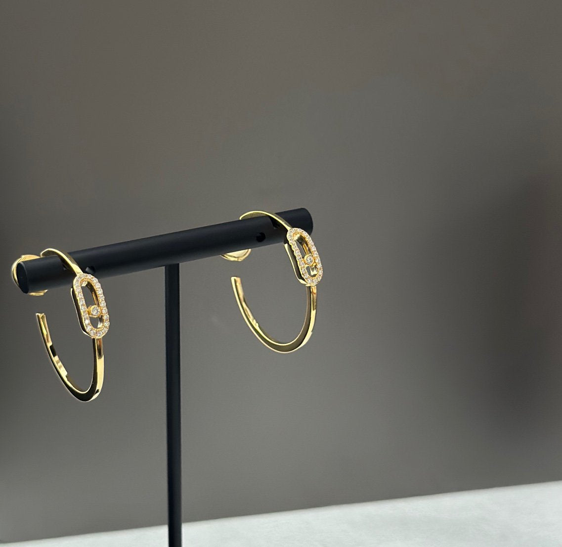 {
  "[⭐Shinejoy]CREOLES MOVE UNO PM DIAMOND EARRINGS": "[⭐Shinejoy]ムーヴ ウノ PM ダイヤモンド ピアス"
}