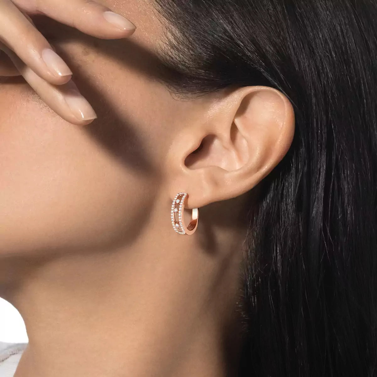 {
  "[⭐Shinejoy]Diamond Pave_ Hoop Earrings Move": "[⭐Shinejoy]ダイヤモンド パヴェ フープピアス Move"
}