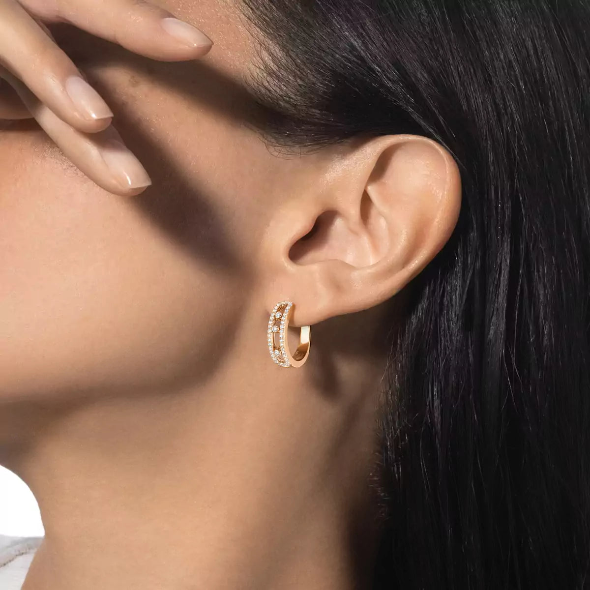 {
  "[⭐Shinejoy]Diamond Pave_ Hoop Earrings Move": "[⭐Shinejoy]ダイヤモンド パヴェ フープピアス Move"
}